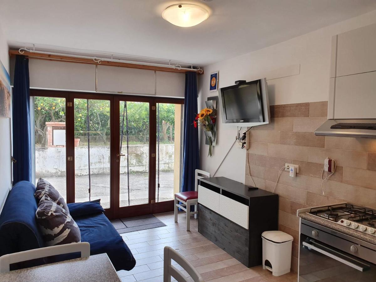 Casa Del Mare Apartment Formia Bagian luar foto